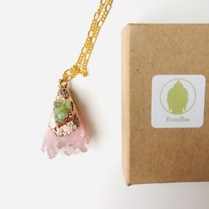Rose quartz fan and green druzy necklace